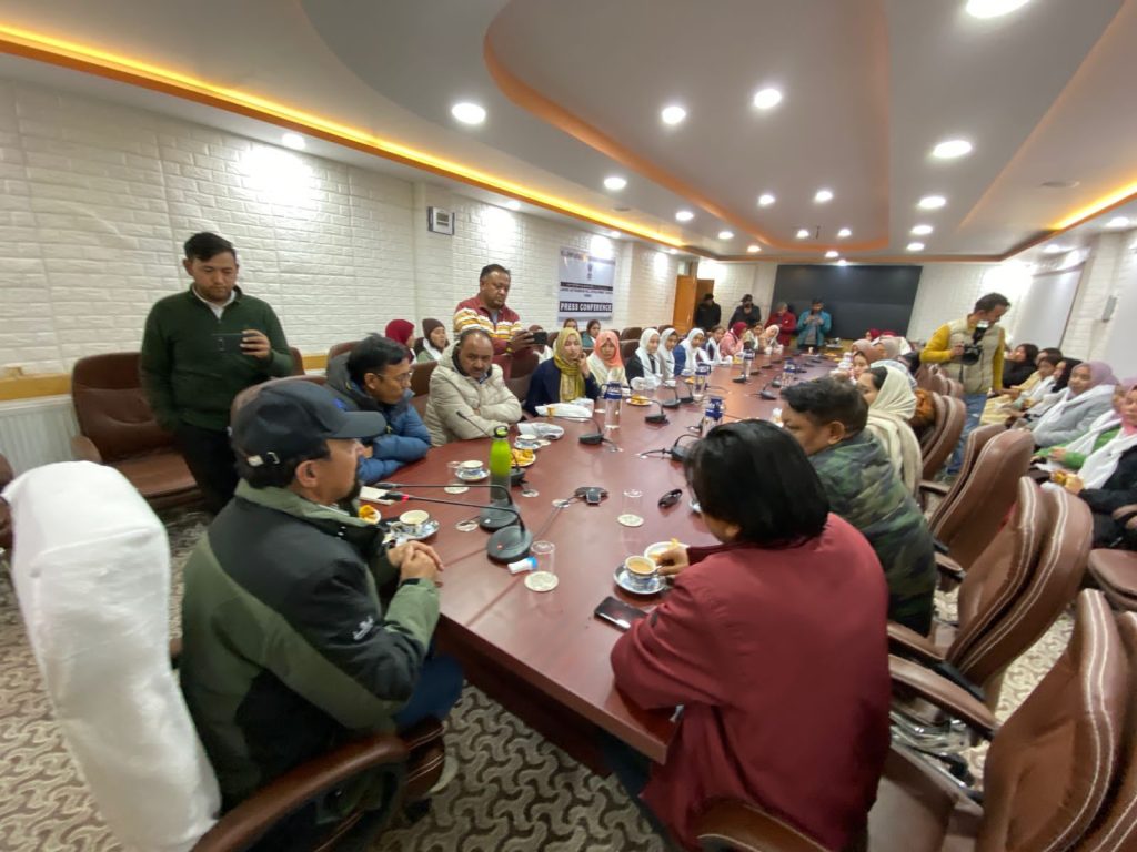 CEC Akhoon felicitates girl students who represented Kargil in different states of India CEC Akhoon felicitates girl students who represented Kargil in different states of India