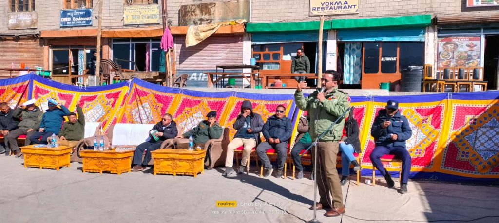 Traffic Police Ladakh, JK Bank hold awareness session on Road Safety