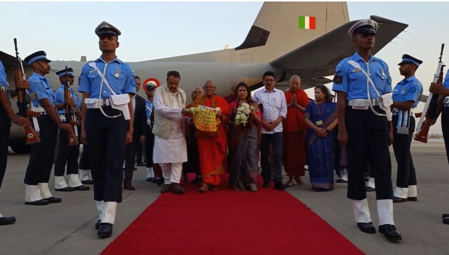 Sanghasena played prominent role as member of official delegation to Thailand Sanghasena played prominent role as member of official delegation to Thailand