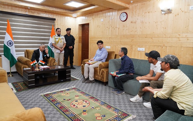 Several delegations call on LG Mishra Several delegations call on LG Mishra