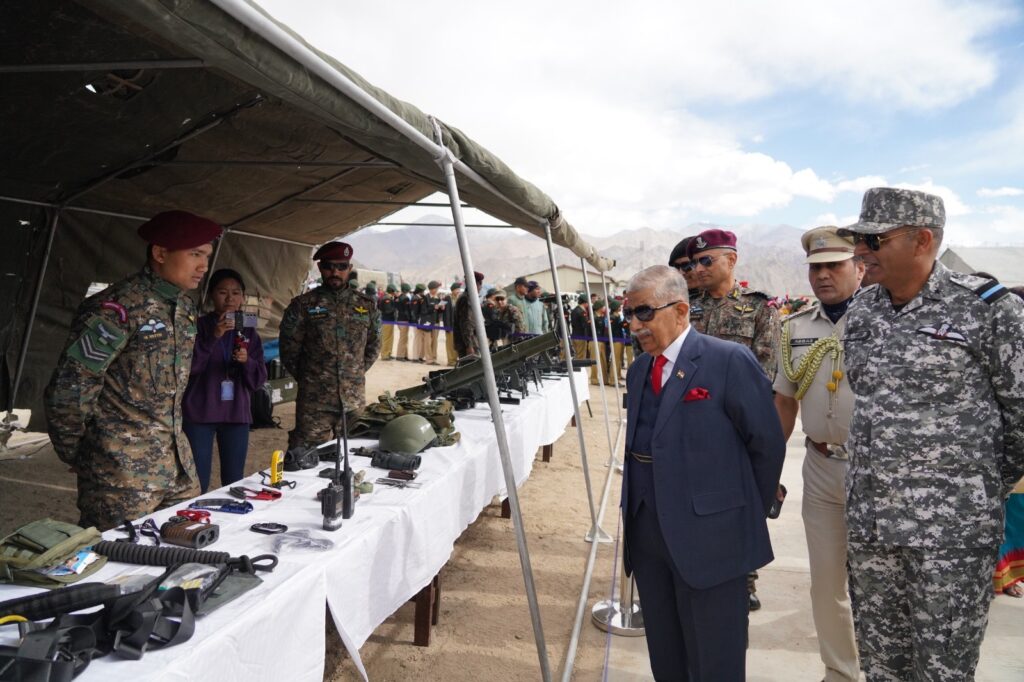 LG Mishra attends function to commemorate 92nd anniversary of IAF ...