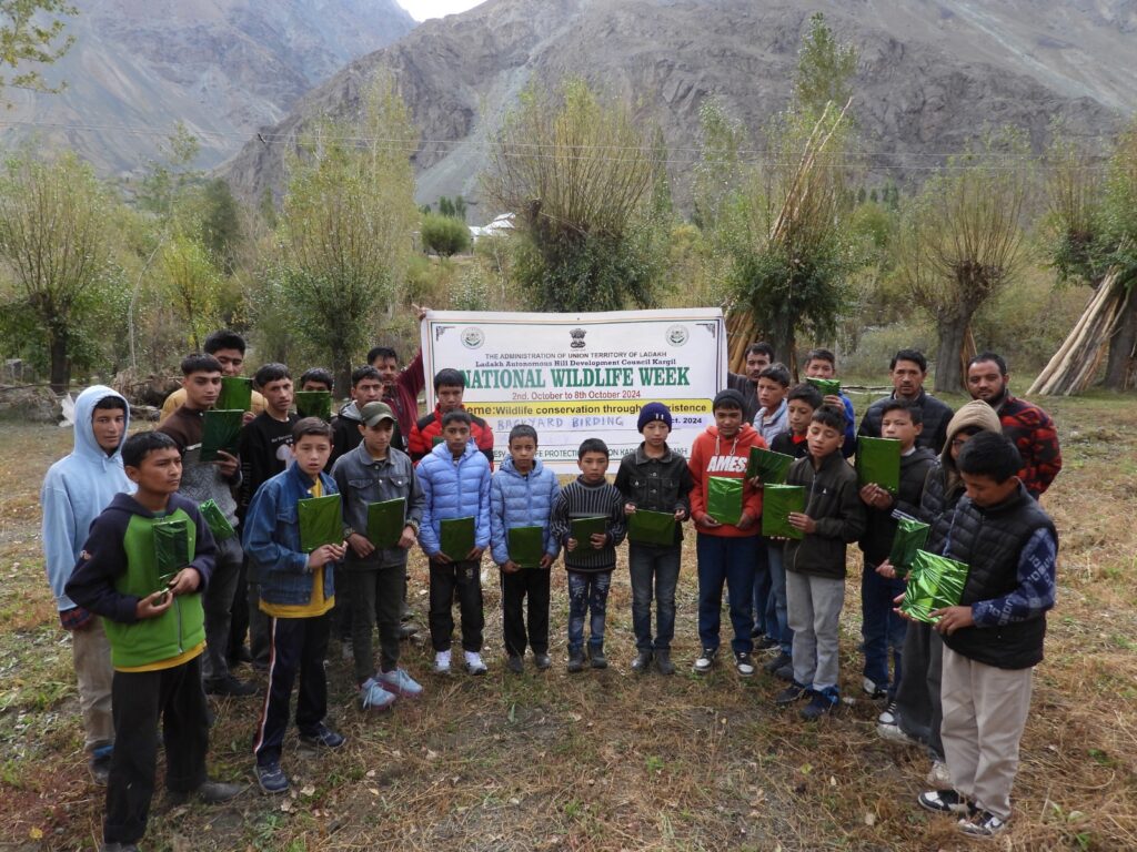 Wildlife Week: Protection Division Kargil organizes backyard birding, cleanliness drive in Suru Wildlife Week: Protection Division Kargil organizes backyard birding, cleanliness drive in Suru