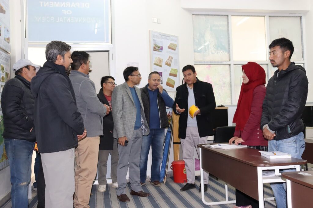 MP Haneefa visits Kargil Campus, University of Ladakh
