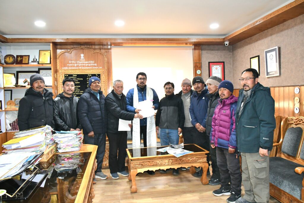 Delegations, new CE Rahul call on CEC Gyalson