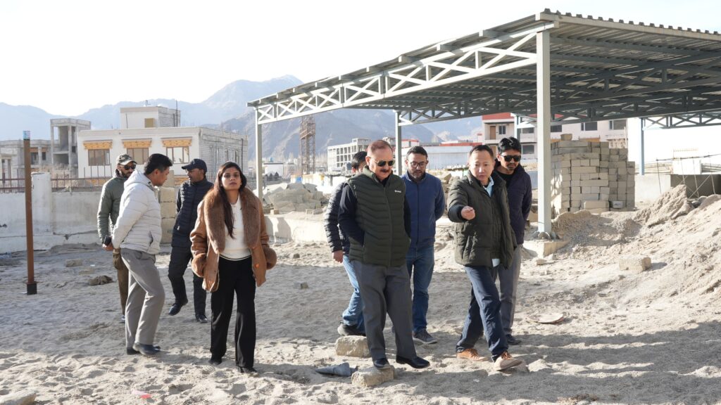 CS inspects ongoing construction of developmental projects