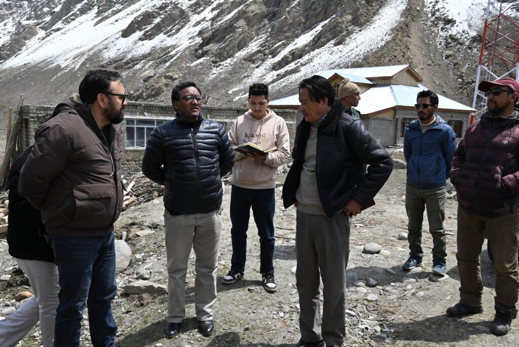 EC Feroz conducts extensive tour of villages across Tai Suru EC Feroz conducts extensive tour of villages across Tai Suru