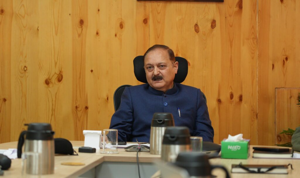 CS chairs High-Level Meeting on Departmental Deregulation Exercise in Ladakh
