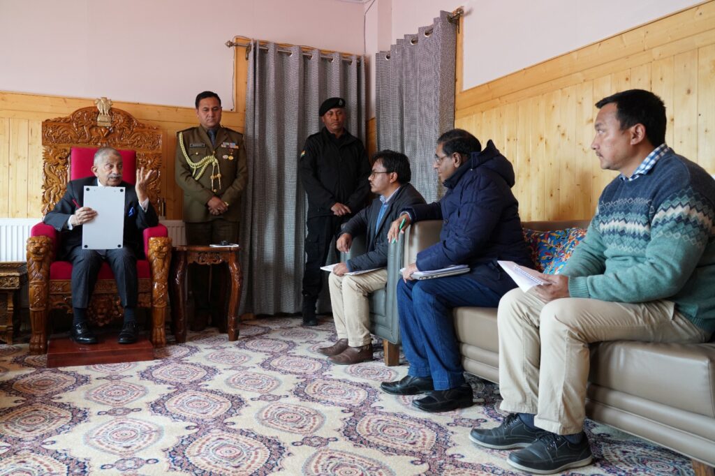 EC Yakzee calls on LG Mishra