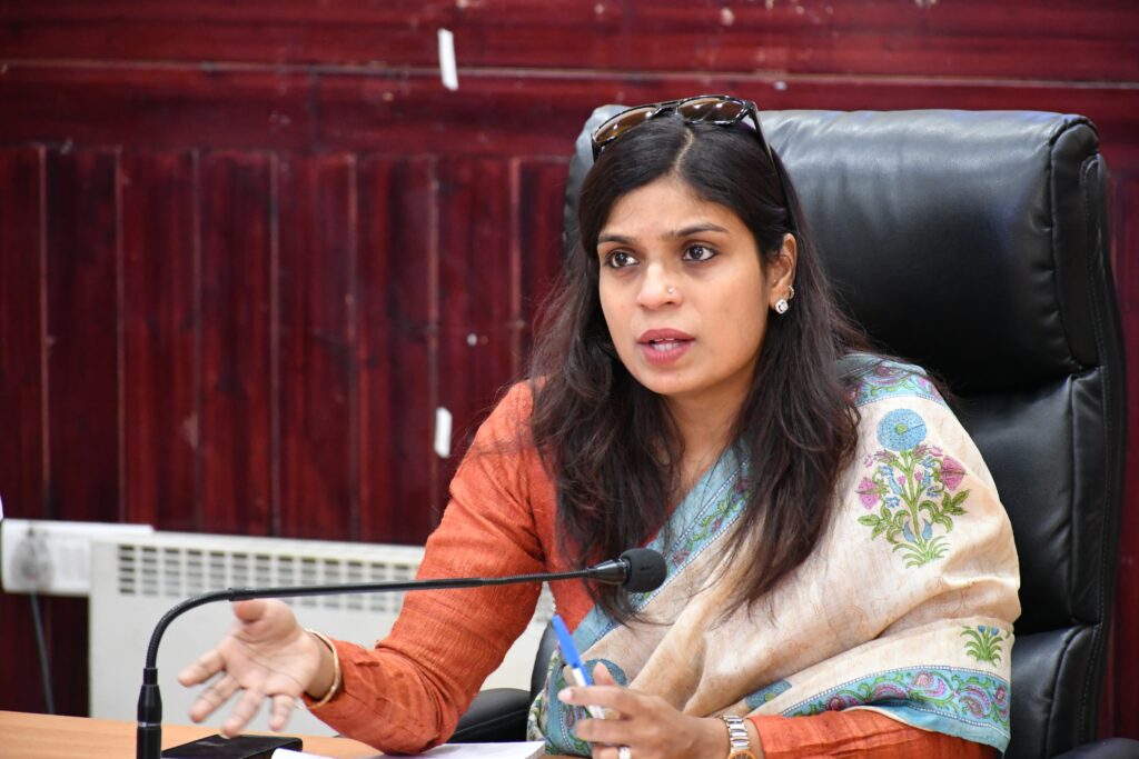 Secretary RDD Ala discusses schemes of Rural and Panchayati Raj