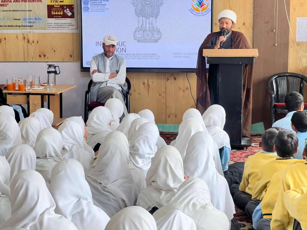 Combating Drug Abuse: Nasha Mukt Bharat Campaign Reaches GHS Minjee