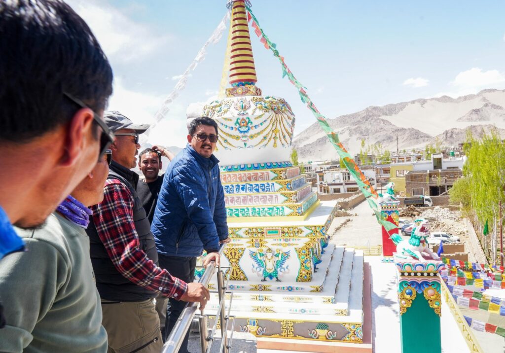 HH Drikung Kyabgon Chetsang Rinpoche to visit Ladakh on May 3