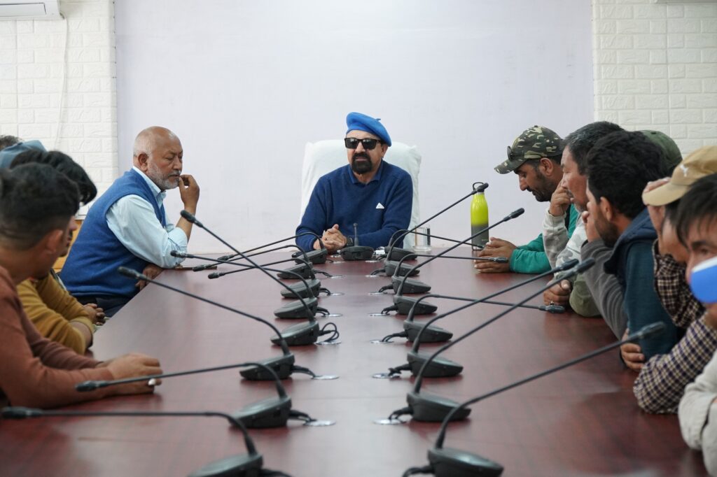 All Kargil Transport Association Meets CEC Akhoon to Discuss Key Transport Issues