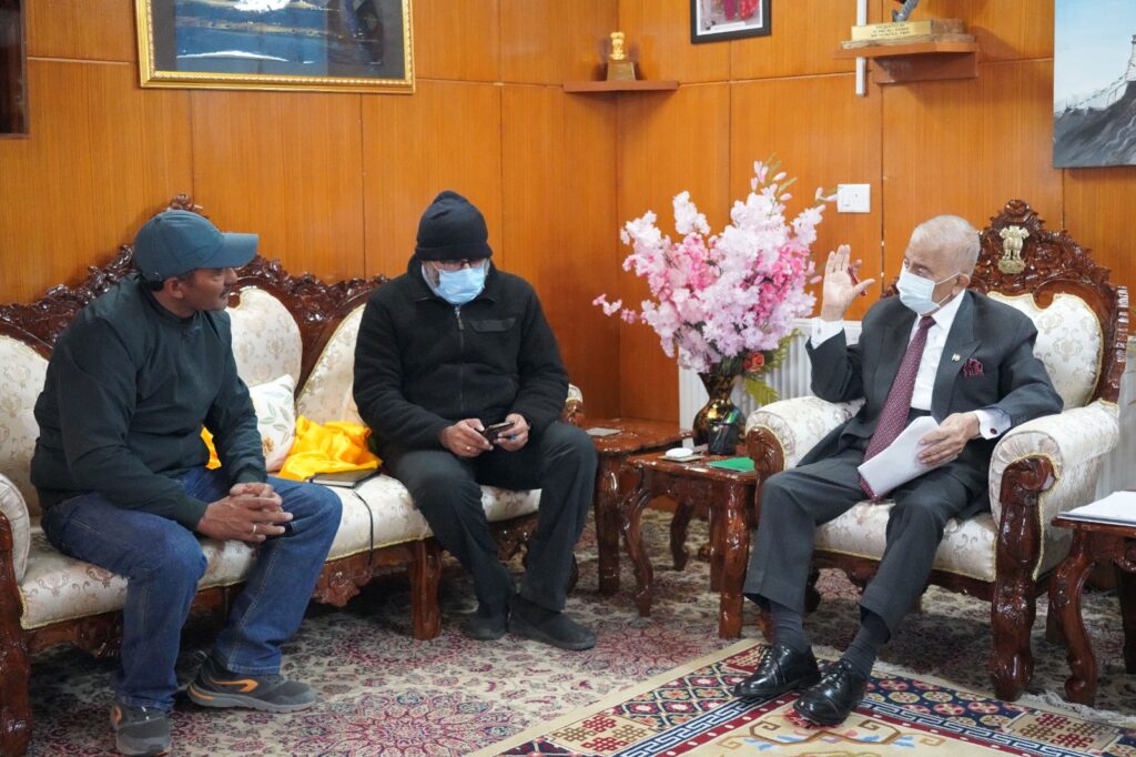 Stod delegation calls on LG Mishra Stod delegation calls on LG Mishra