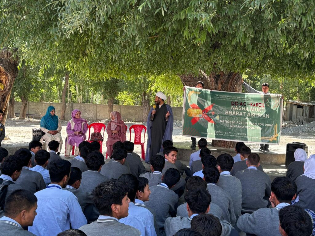 Kargil Schools, Religious Institutions Team Up to Fight Drug Abuse