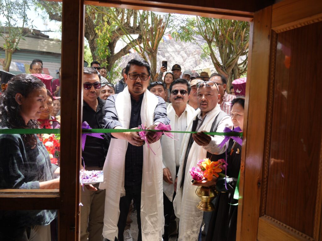 CEC Leh inaugurates Handloom Centre at Nurla, BJP Office at Khaltsi CEC Leh inaugurates Handloom Centre at Nurla, BJP Office at Khaltsi