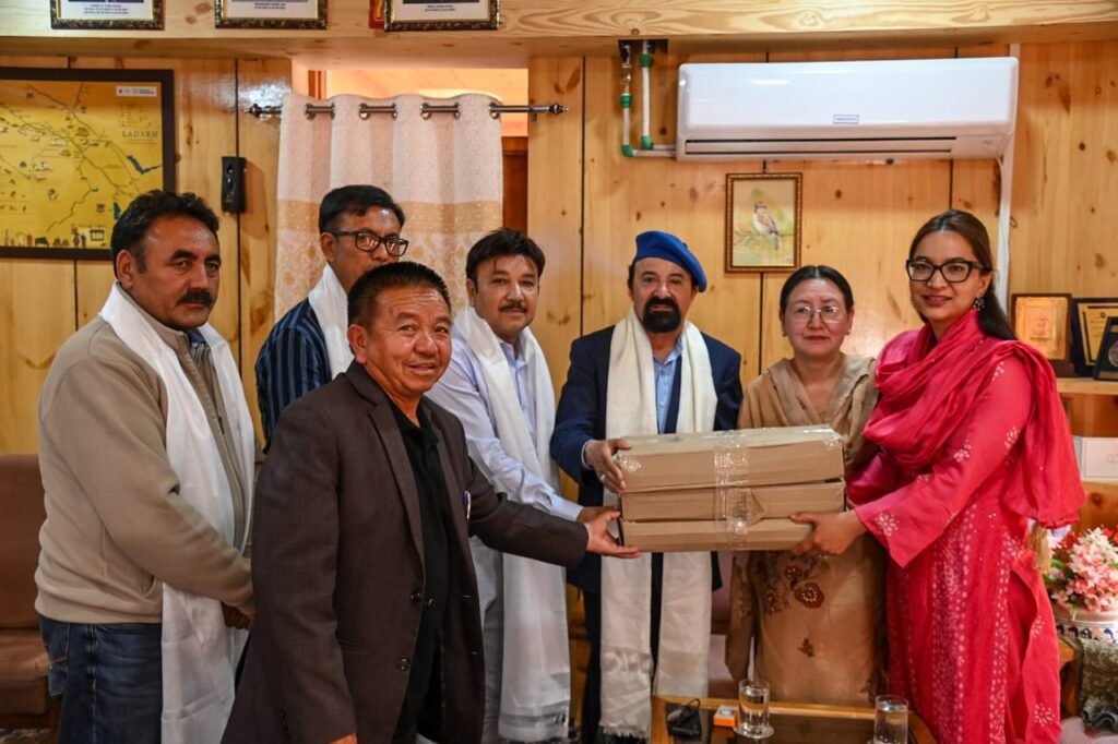 MKCH dedicates 823 spectacle glasses to CEC Kargil for school children MKCH dedicates 823 spectacle glasses to CEC Kargil for school children