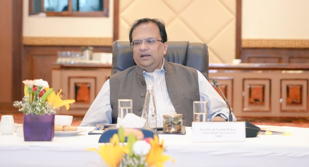Union Home Secretary Mohan chairs high-level meeting in Ladakh Union Home Secretary Mohan chairs high-level meeting in Ladakh