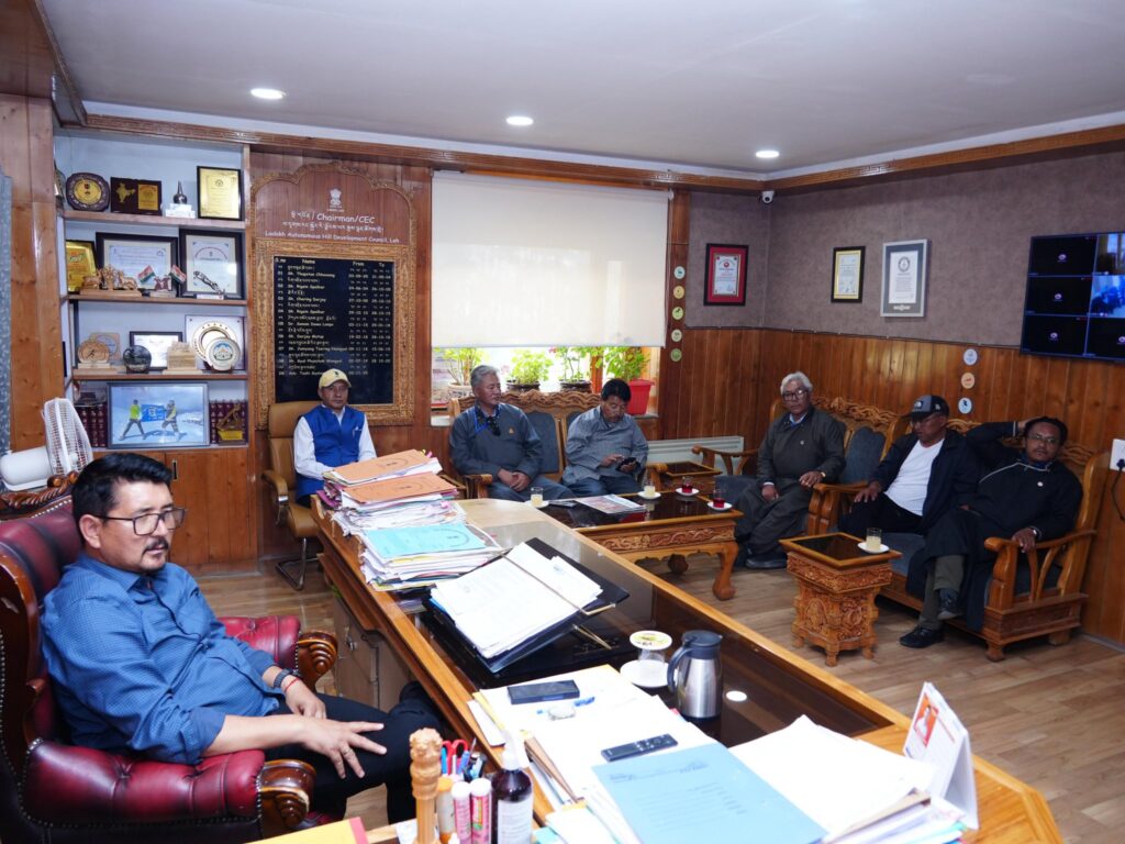 CEC Tashi Gyalson reviews preparations for Ladakh rPal Ngam Duston 2025