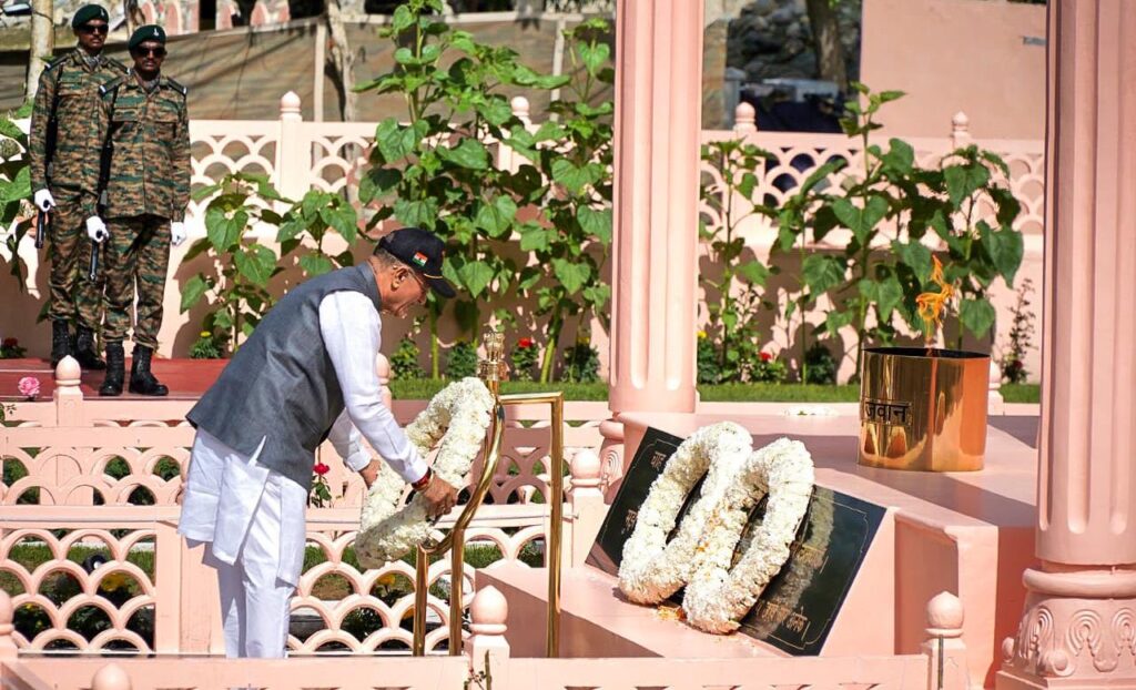 Kargil Vijay Diwas: Lt Governor Kavinder Gupta, Union Ministers Mandaviya Pay Tribute at War Memorial