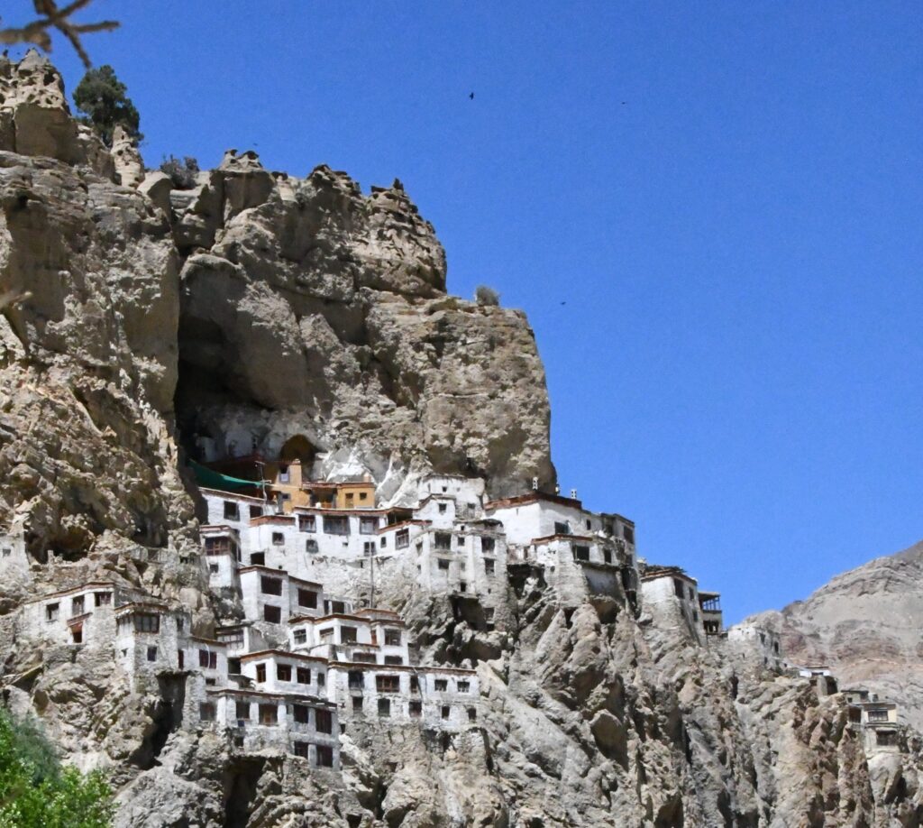 Urgent conservation needed for Phuktal Monastery: HCHF submits report to LAHDC Kargil