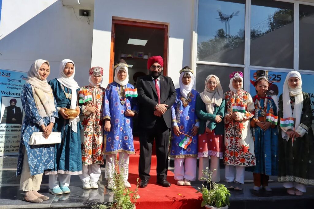 IOCL Chairman Visits Kargil, Meets Depot Staff and Students