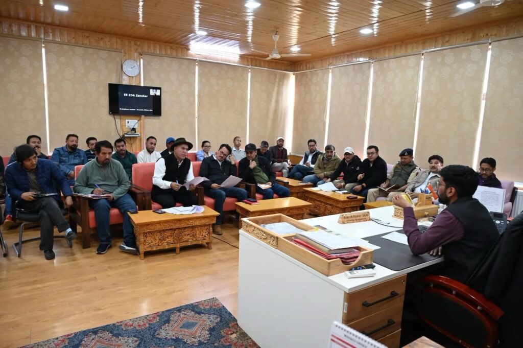 DC Kargil chairs high-level meeting for the 10th Ladakh Zanskar Festival