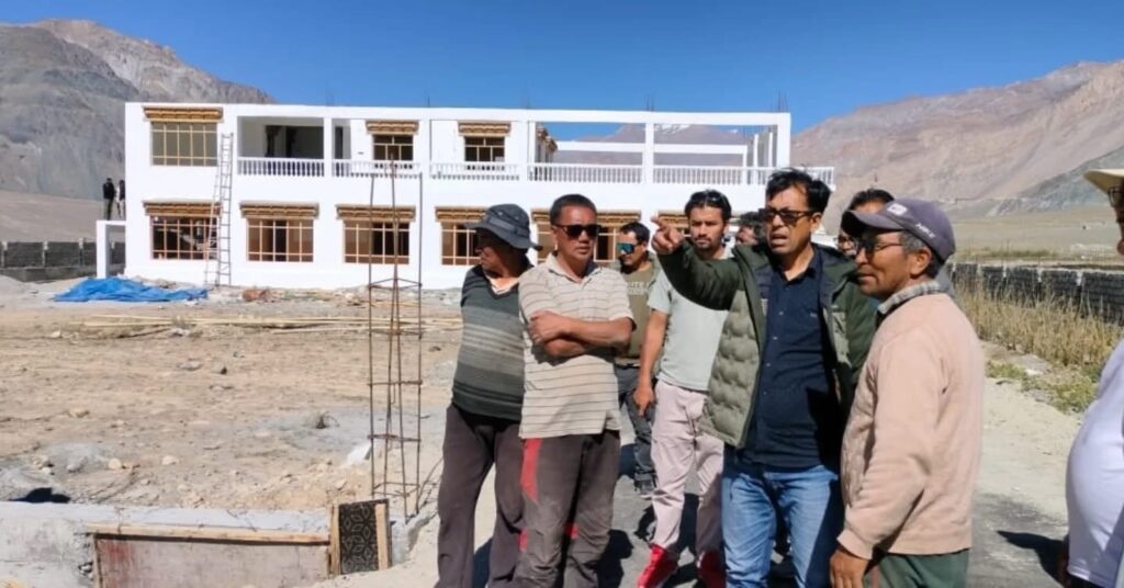 EC Punchok Tashi convenes meeting with Lambardars for Ladakh Zanskar Festival