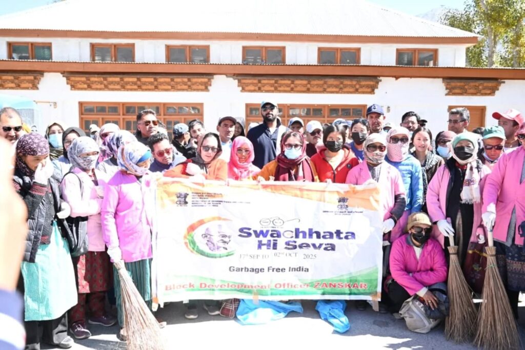 SDM Zanskar Flags Off Swachhata Hi Seva Drive in Padum