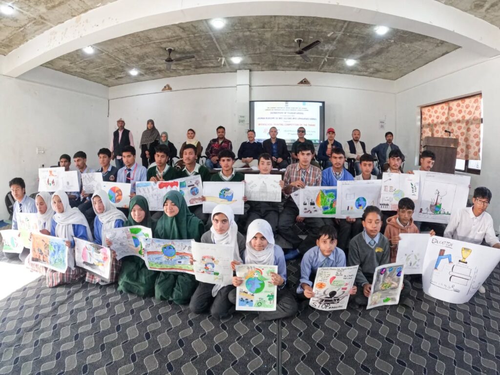 Tourism Department, LAAC&L, Kargil organize Interschool Painting Competition on Sewa Parv Campaign