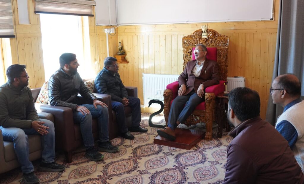 Chief Engineer CPWD pays courtesy visit to LG; briefs on ongoing development works