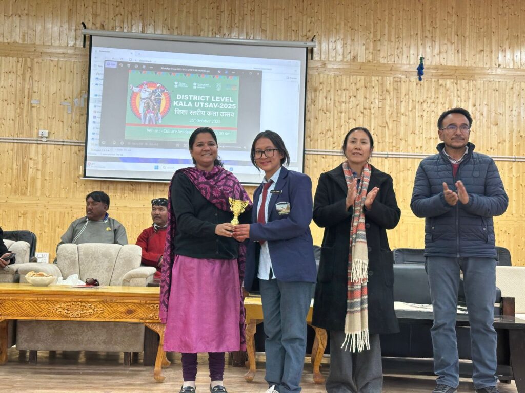 Students Felicitated at District Level Kala Utsav in Leh