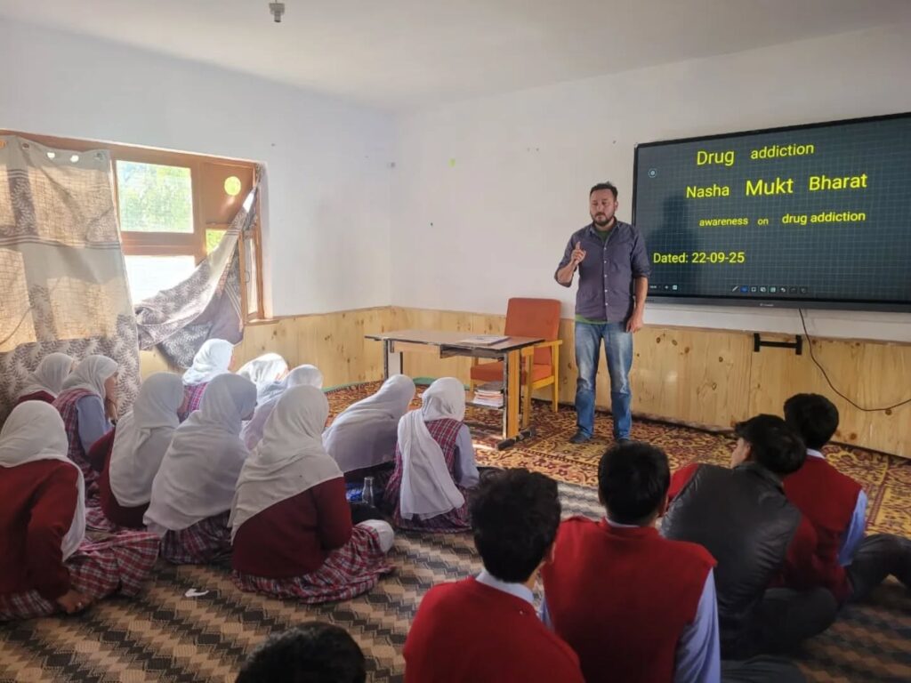 Kargil Schools Celebrate ‘Sewa Parv 2025’ with Fortnight of Community Service, Art and Cultural Activities