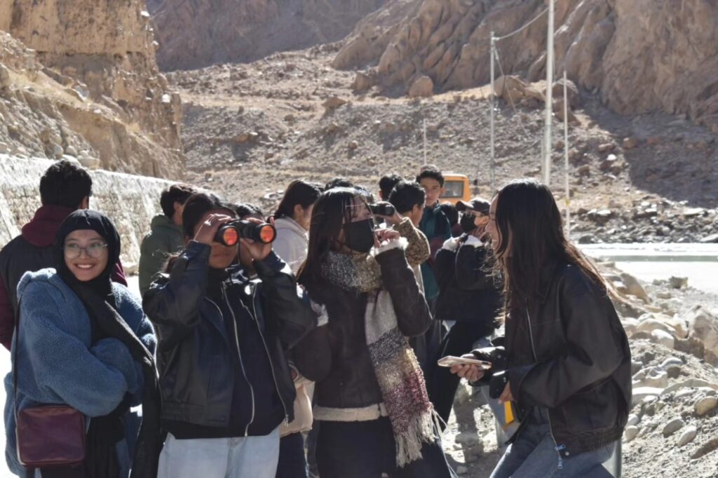 EJM College Students Explore Wildlife Riches of Puga Valley