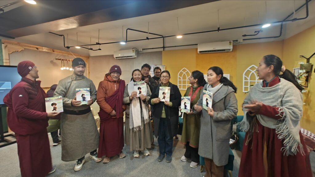 “Ladakh Celebrates Launch of Bhoti Textbooks for Young Learners, Boosting Language Preservation”