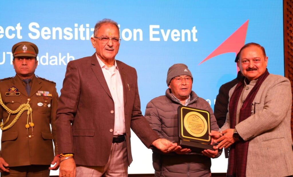 LG Kavinder Gupta Calls Financial Institutions Drivers of Ladakh’s Socio-Economic Transformation