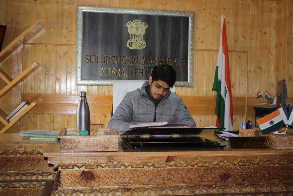 SDM Nubra Reviews Grievances, Follow-Up Actions Under ‘Memangs Si Rjabstogs’ Outreach Camps