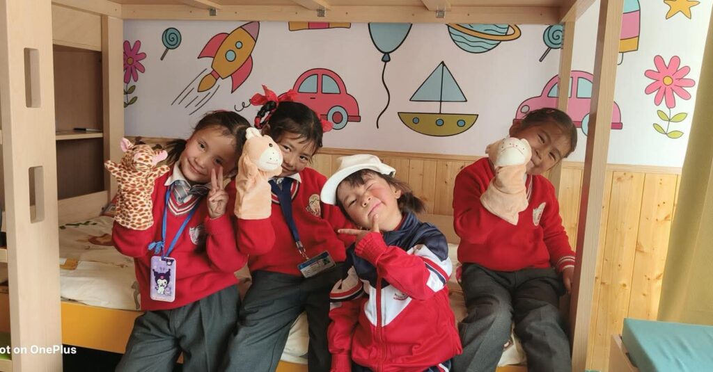 DIET Leh Hosts Educational Exposure Visit for Gangles School Students