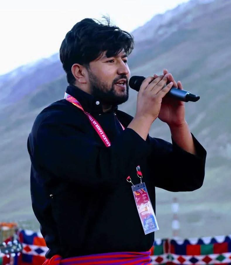 Ladakh’s Balti Folk Singer Wins Prestigious National Honour
