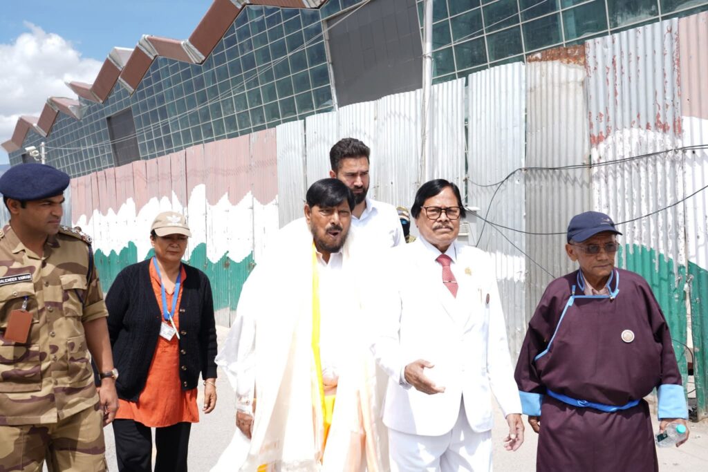 Athawale Reviews Welfare Schemes in Ladakh, Pushes Inclusive Development