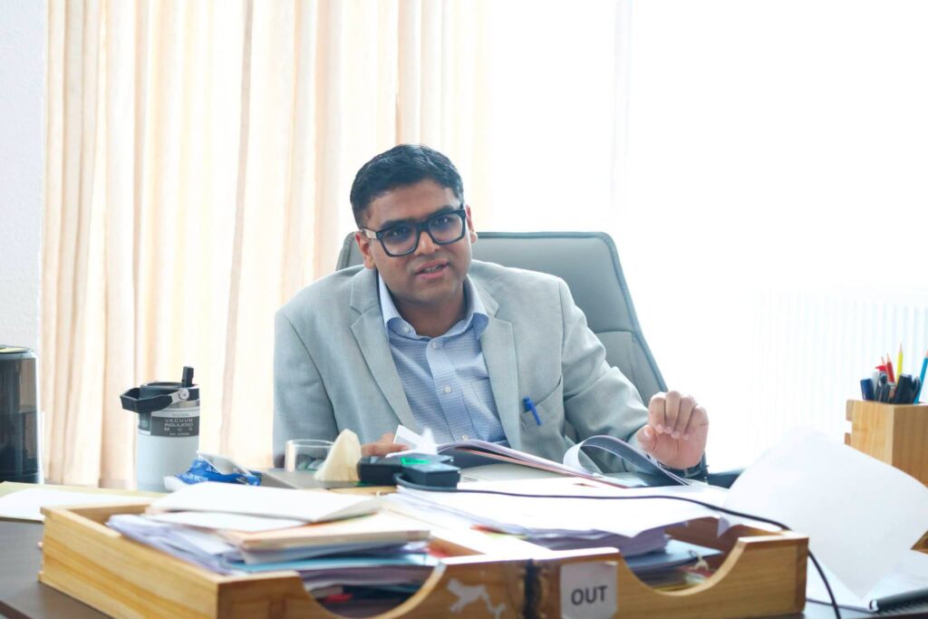 Ladakh Plans Strategic Wayside Amenities to Boost Tourism & Road Travel