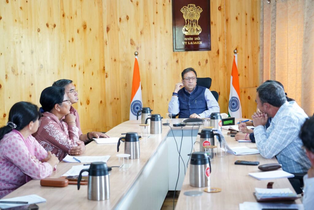 Kundra Pushes Future-Ready Higher Education in Ladakh