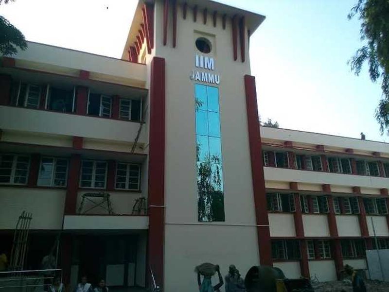 Ladakh gets 60 BBA seats as IIM Jammu releases first list